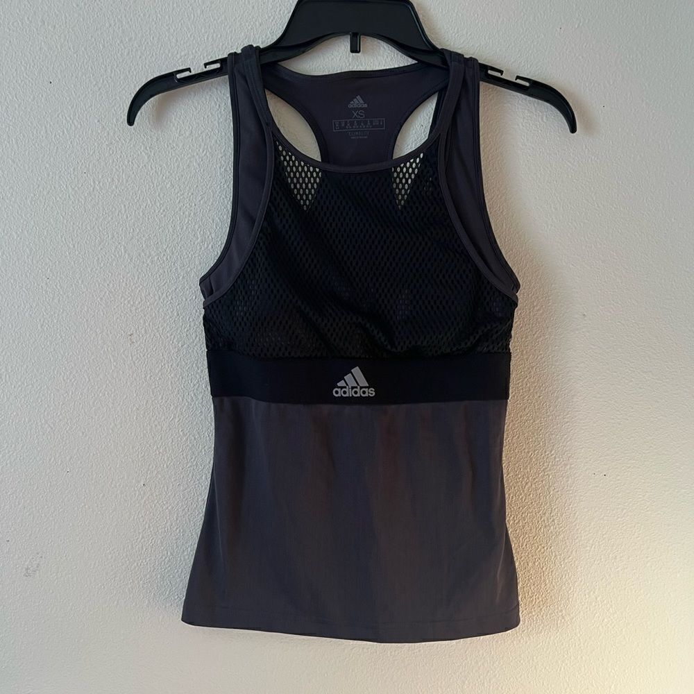 adidas New York Sleeveless T-Shirt XS